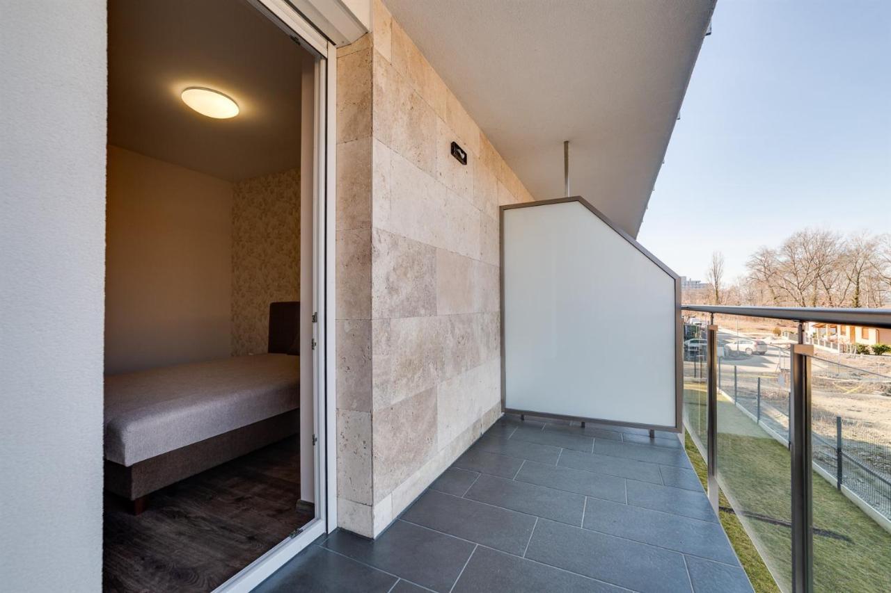 Forest Foeldvar Apartmanok By Bltn Balatonfoldvar Bagian luar foto